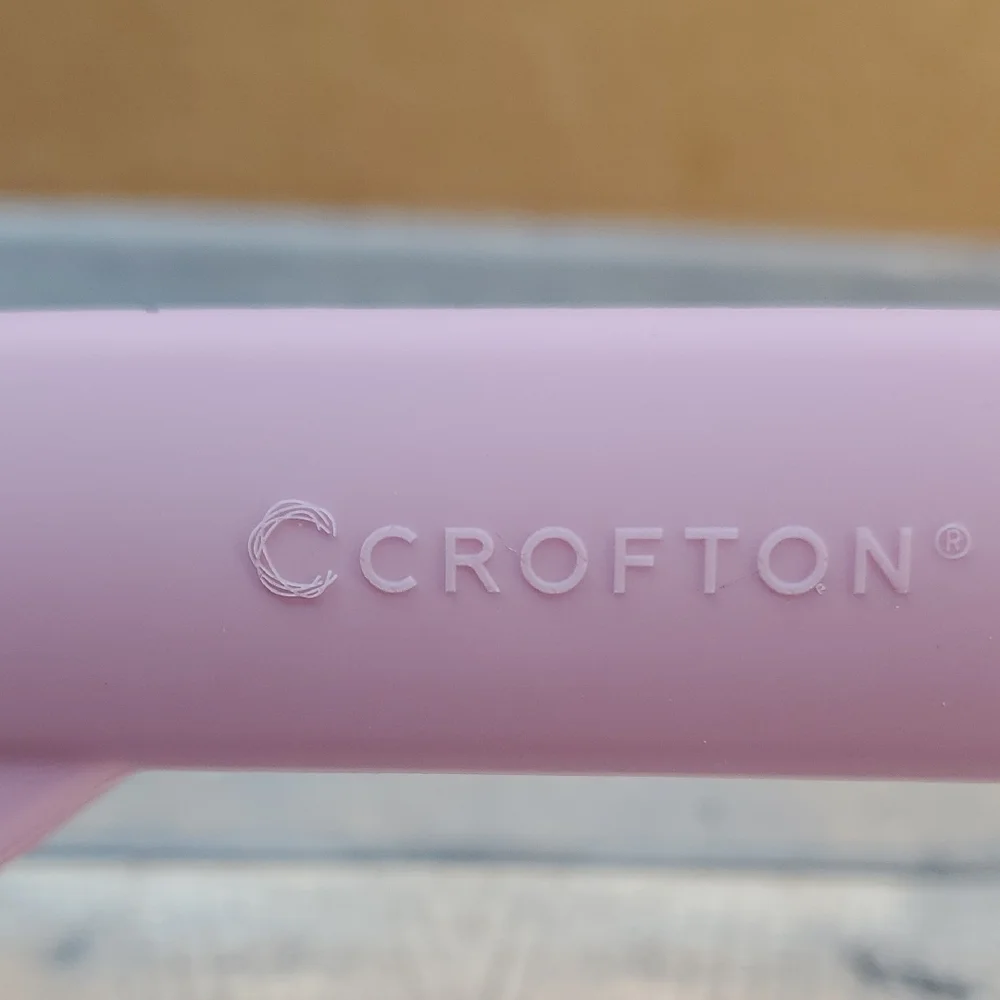 Crofton Silicone Kitchen Tongs in Dusty Pink